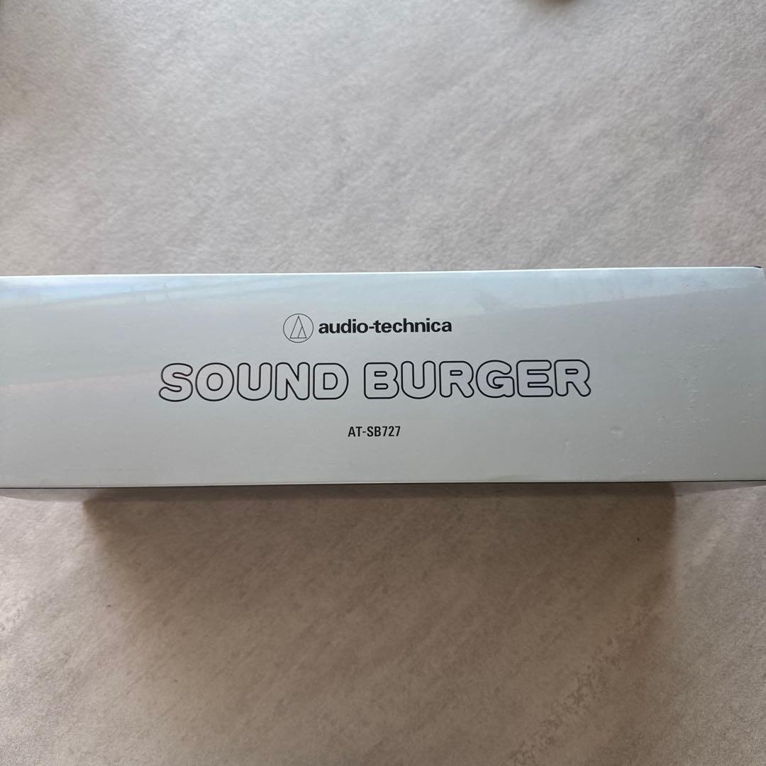 SOUND BURGER x WIND AND SEAコラボターンテーブル