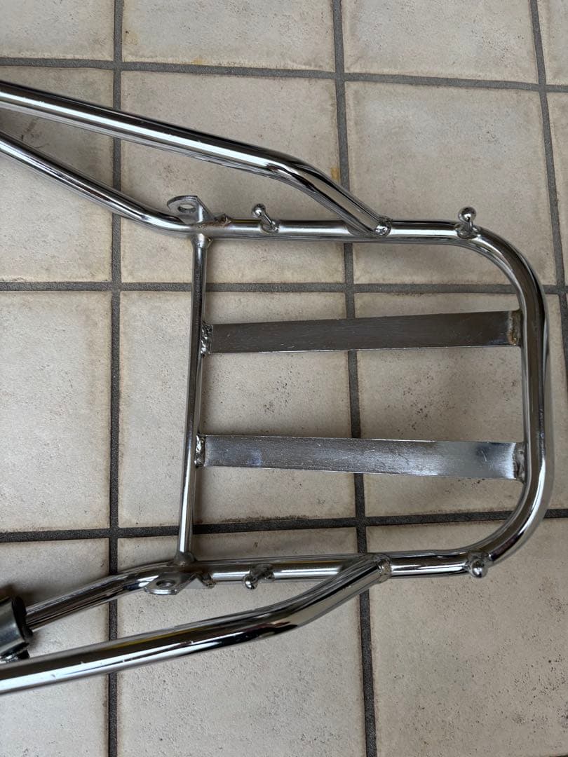 SR400 リヤキャリア