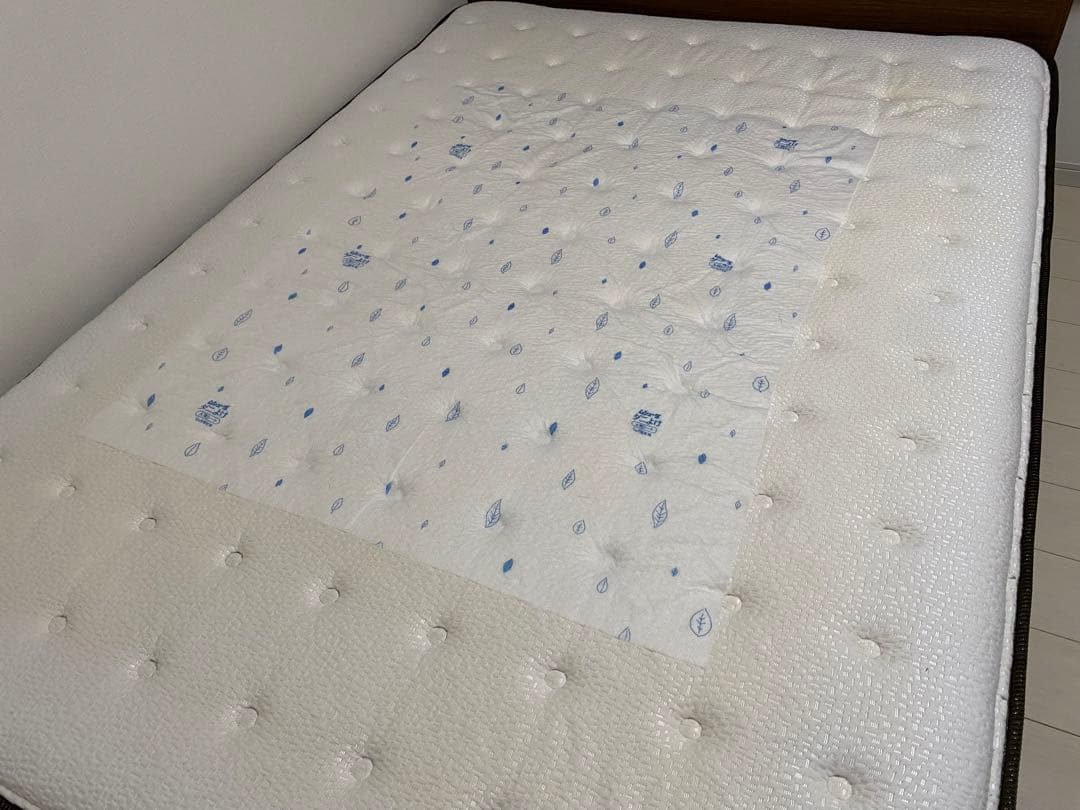 【埼玉/引取可】状態良好 ニトリ ダブルベッドフレーム+Nスリープマットレス