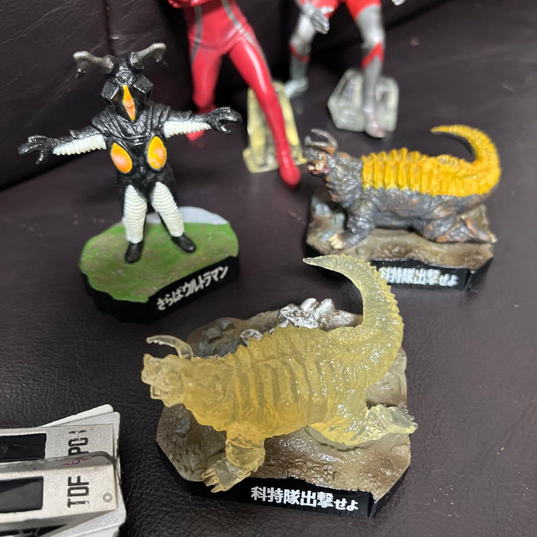 ウルトラマン　ウルトラ怪獣名鑑SPネロンガやガチャ等のフィギュアなどセット