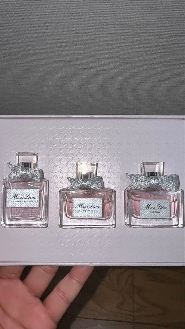 CHRISTIAN DIOR ギフトボックス