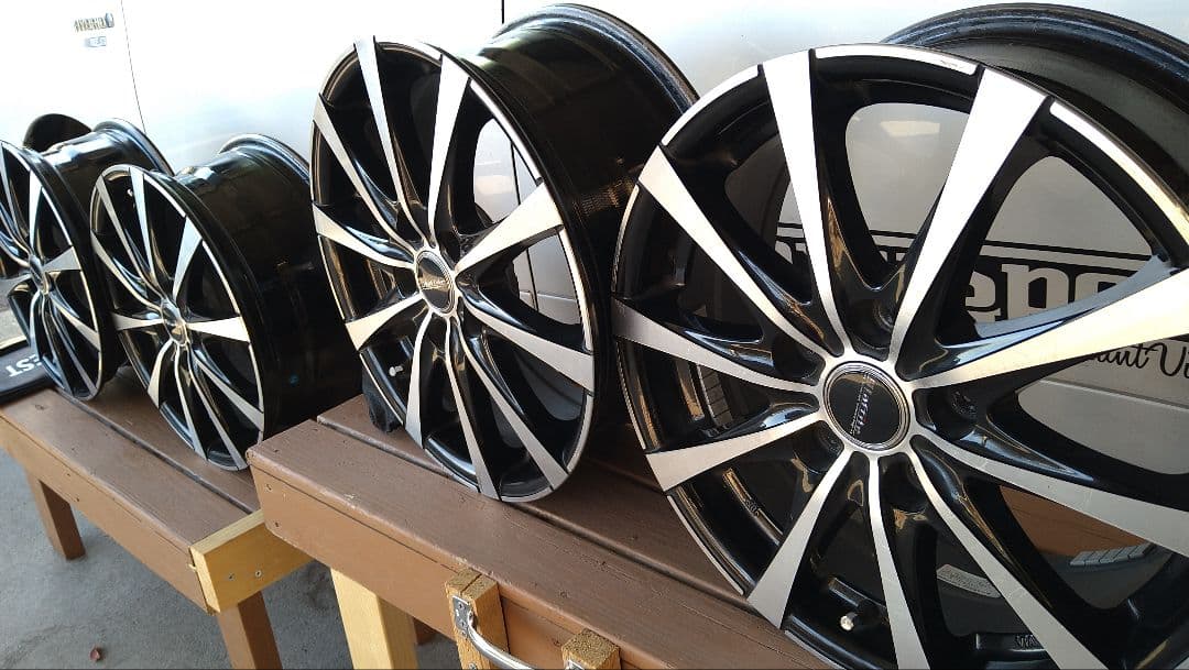 トヨタ純正ホイール　80系ヴォクシー/ノア16インチ 2本組（4本セット）