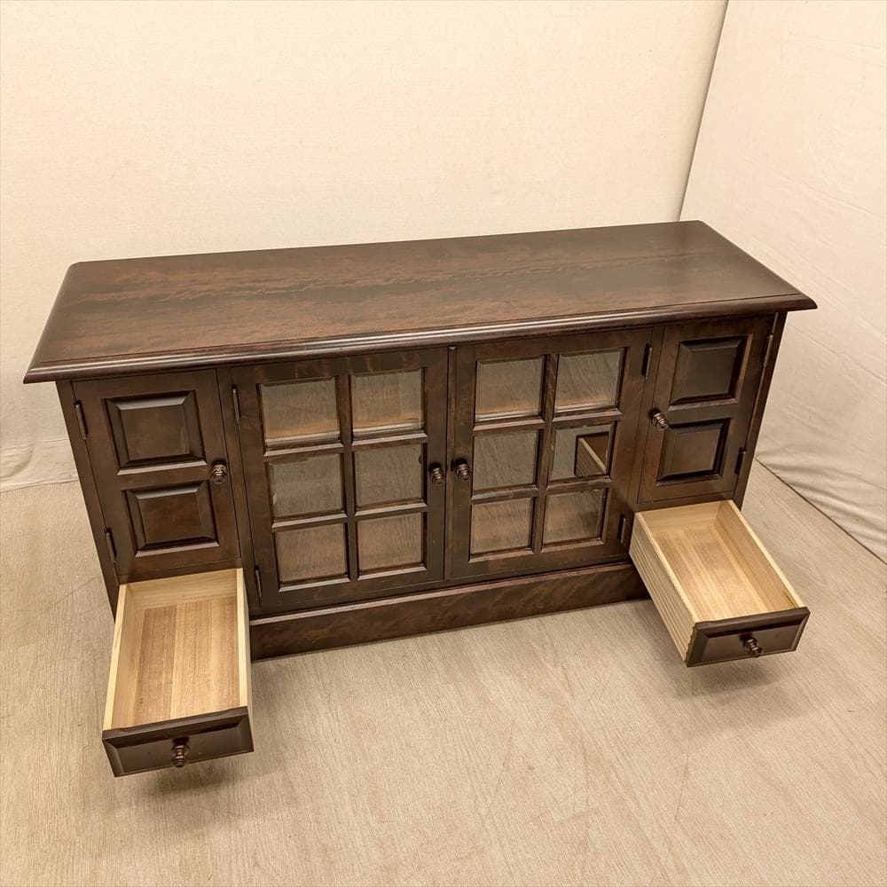 北海道民芸家具　樺　カバ材　無垢　サイドボード　キャビネット　収納棚　飾り棚