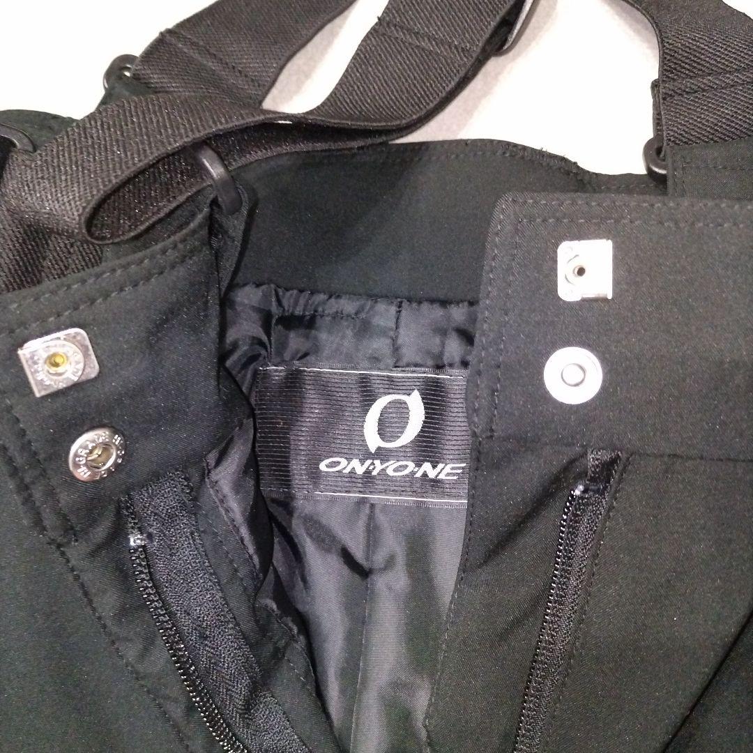 新品オンヨネ レディースL 多機能 多収納 スキーウェア上下セット スノーウェア