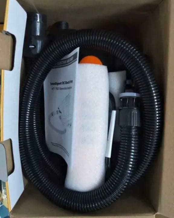 電動エアーポンプ DC12V 空気入れ&空気抜き 両対応 最大圧力20PSI