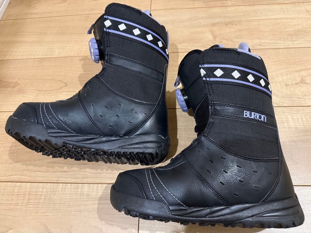 ★３回使用の美品　BURTONスノーボードブーツ BOAシステム