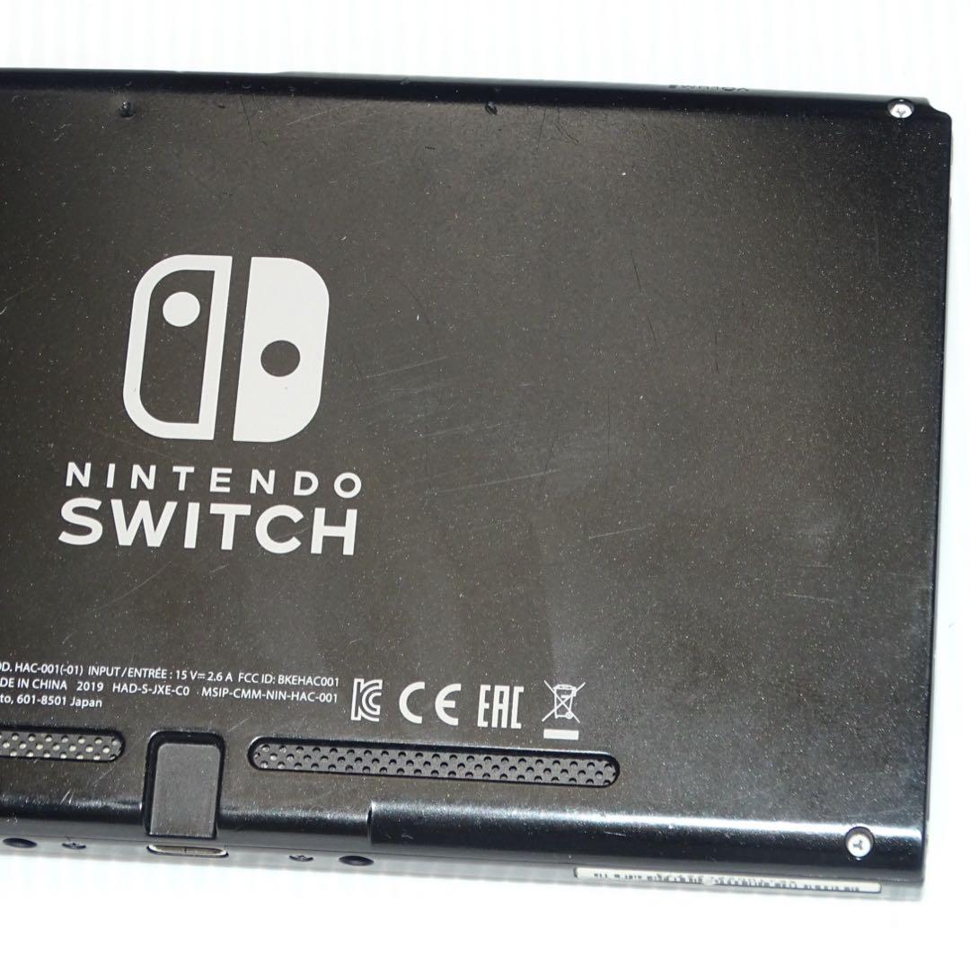Switch新型　画面本体のみ　2019年製　任天堂　一部不具合　QA2707