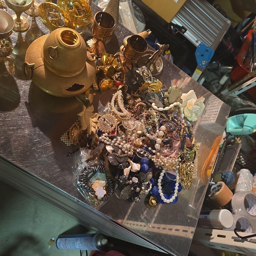 大量まとめ12.3キロ　金杯・銀杯・置物・24K・アクセサリーなど