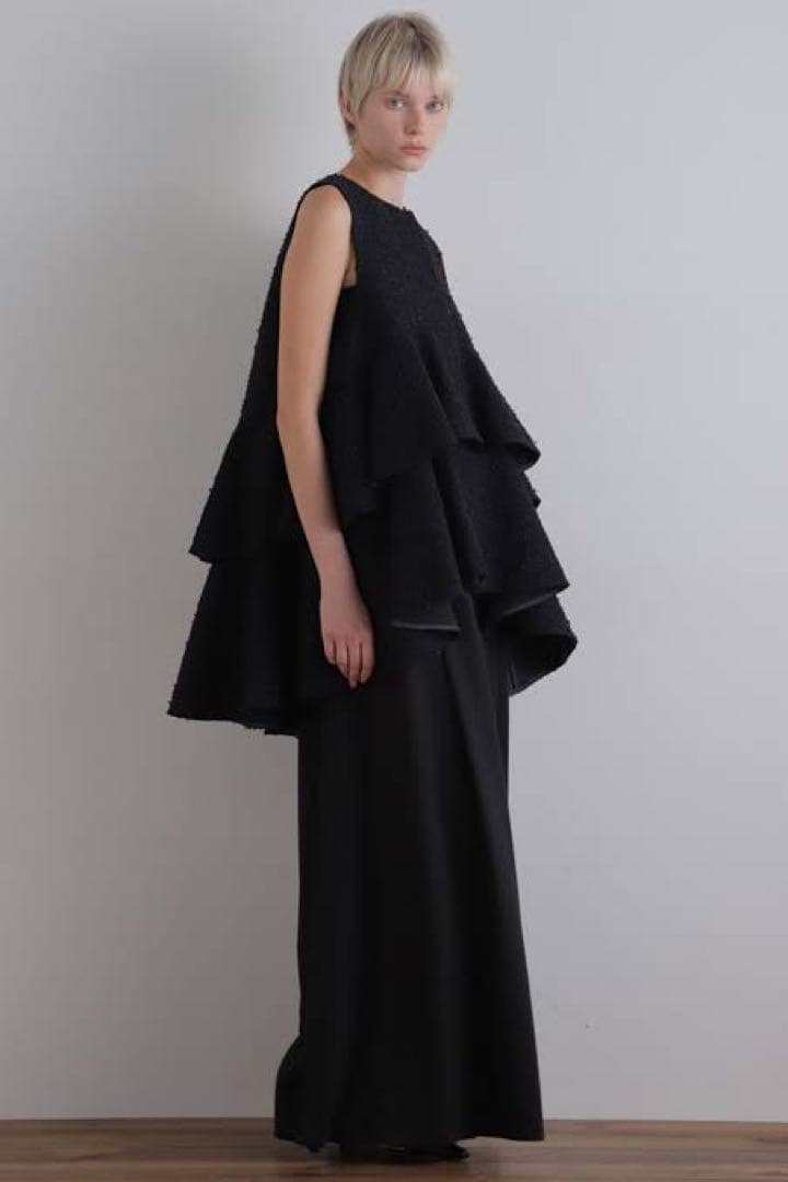 未使用完売 LE PHIL ルフィル ロービングツィードティアードジレ フリル