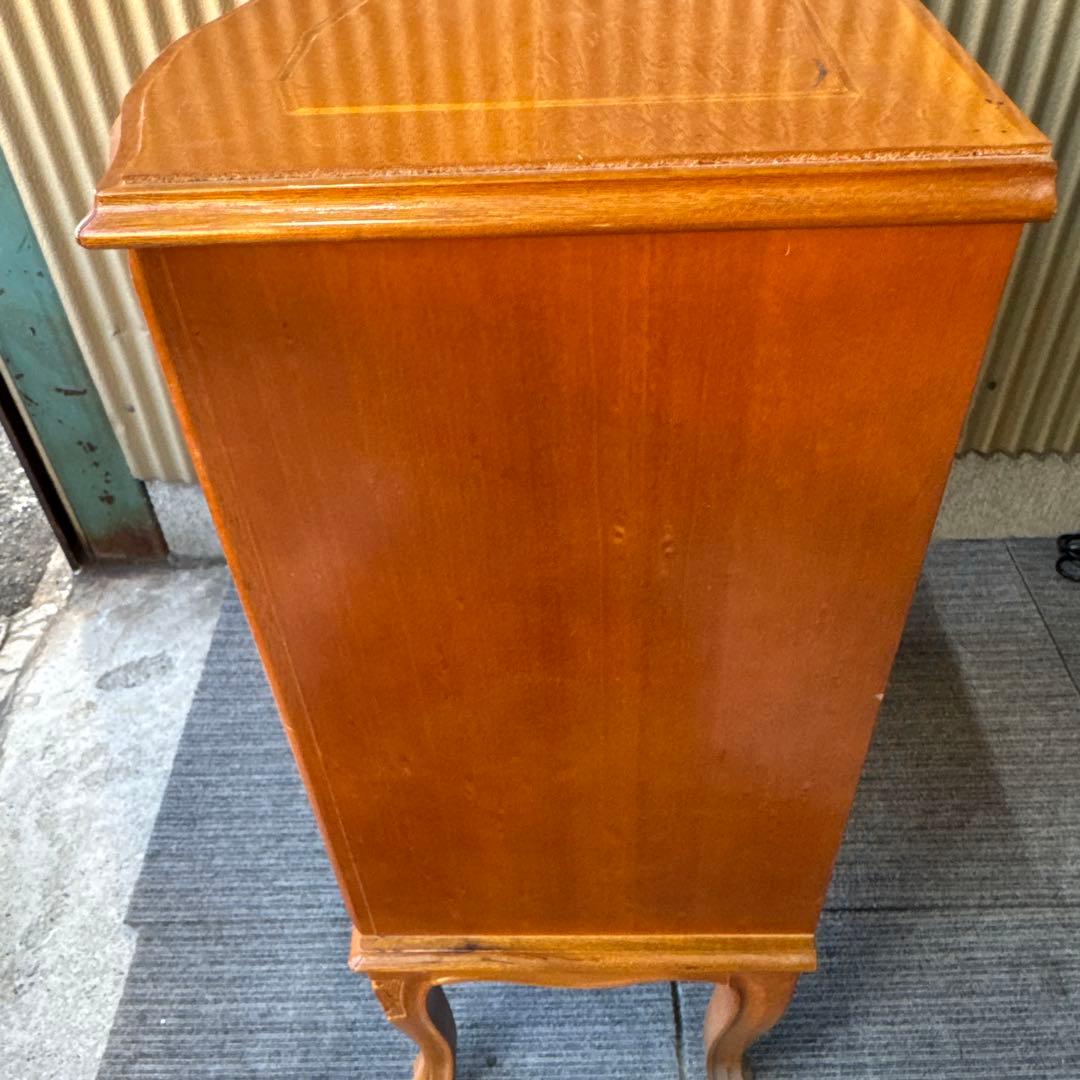 木製チェスト 3段 引き出し付き　北欧風サイドボード