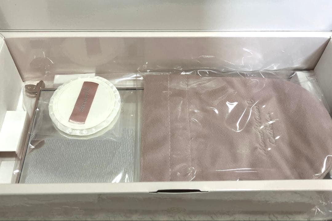 !値下げ中! コスメデコルテ　マルセルワンダース2024(レフィル・パフ1個)