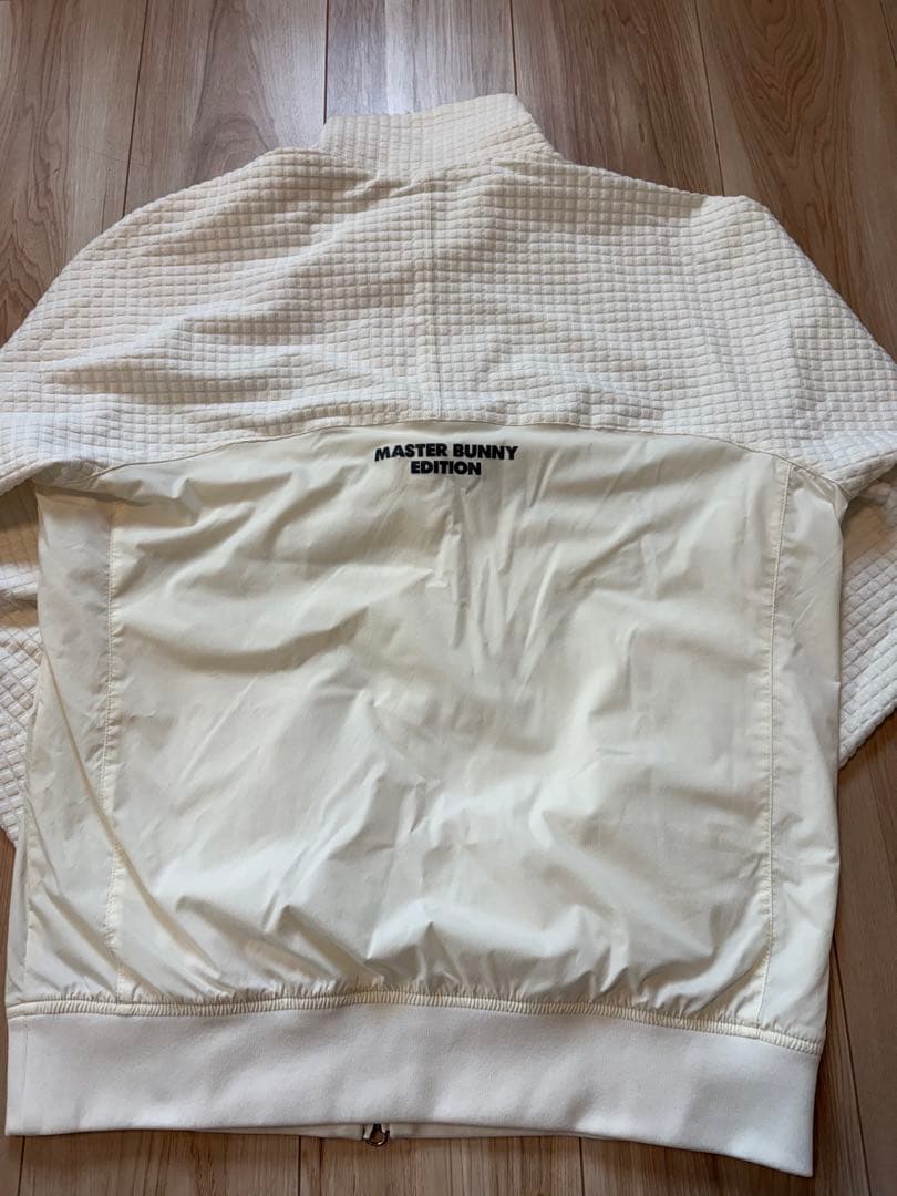 MASTER BUNNY EDITION アウター ホワイト