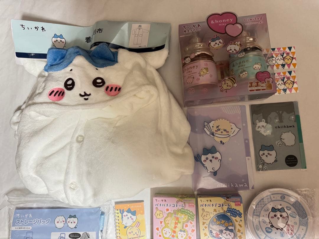 ちいかわ　キャラクターグッズ　まとめ売り