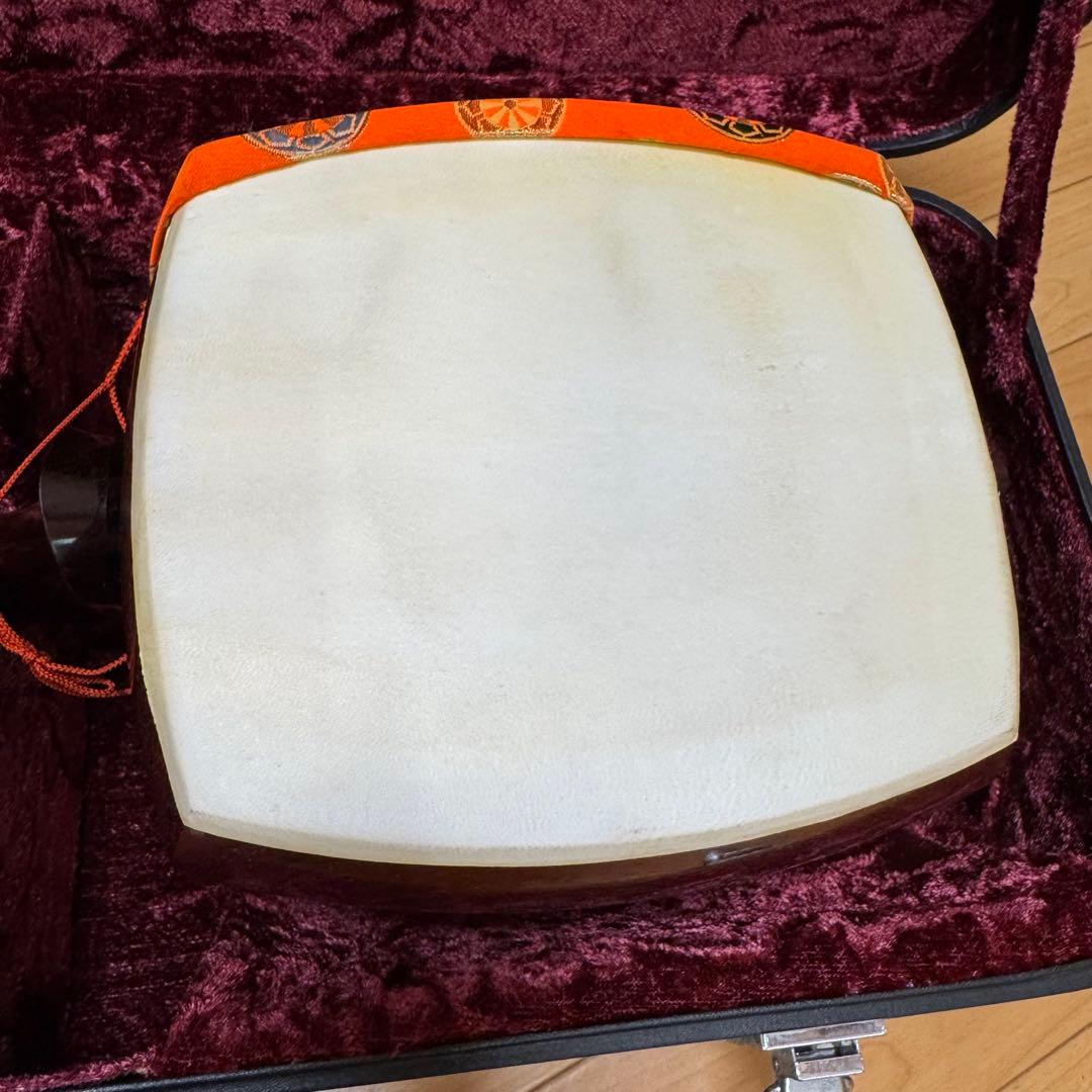 【最終値下げ】地唄三味線 紅木 正寸 トチ ハードケース　木製スタンド付き