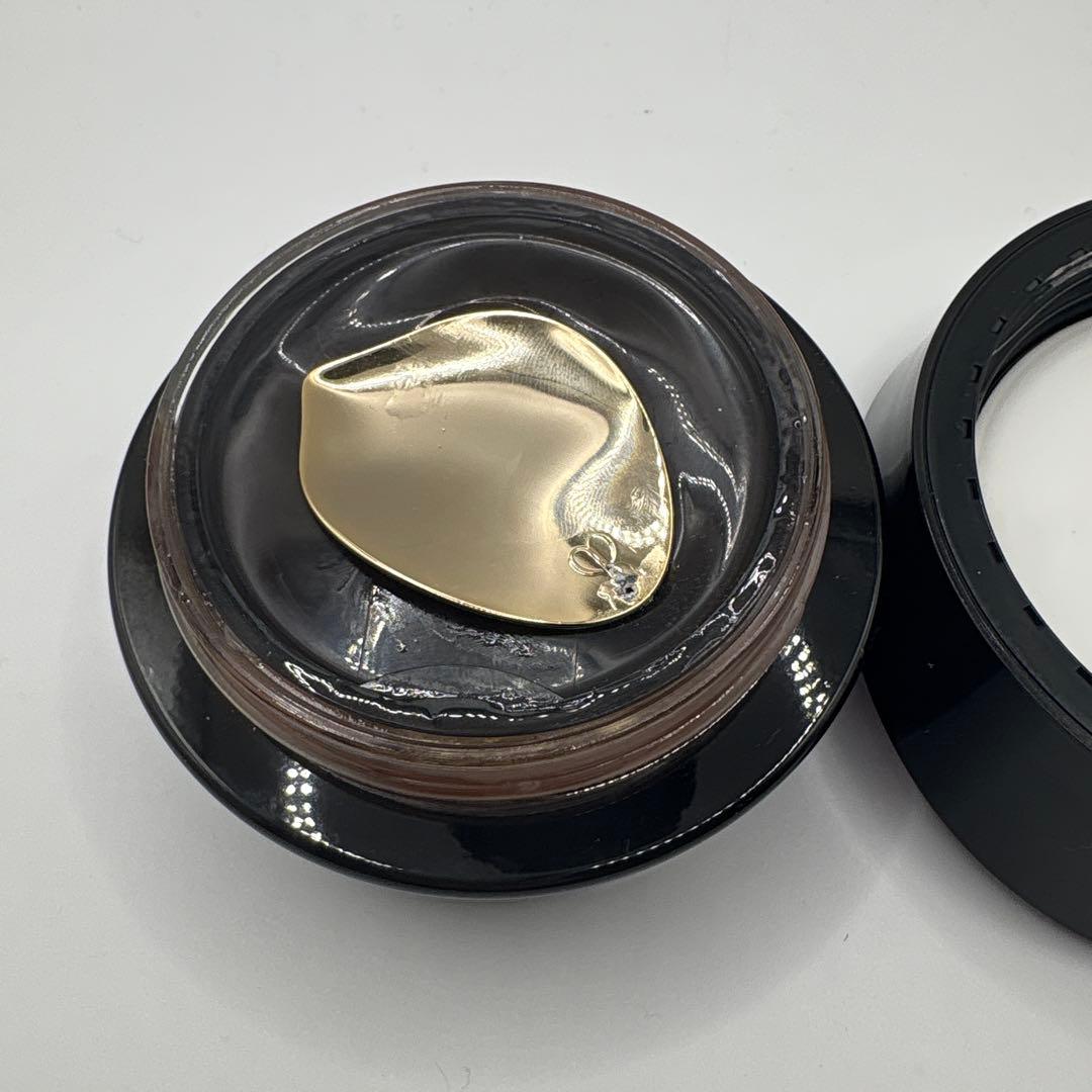 クレ・ド・ポーボーテ シナクティフ パルファンジェルクレーム