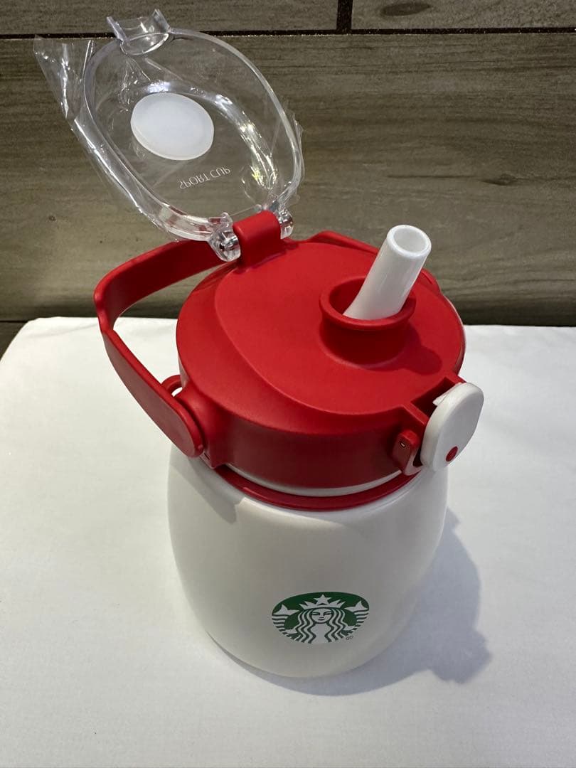 海外限定　スターバックス　ステンレス　タンブラー　いちごうさぎチャーム付き