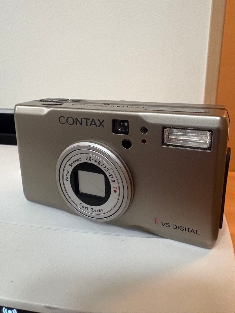 CONTAX TVS DIGITAL コンパクトデジタルカメラ
