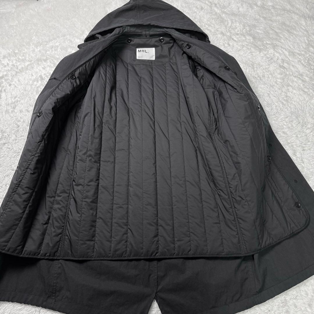 【新品タグ付き】マーガレットハウエル　長袖中綿ライナー付きモッズコート2黒