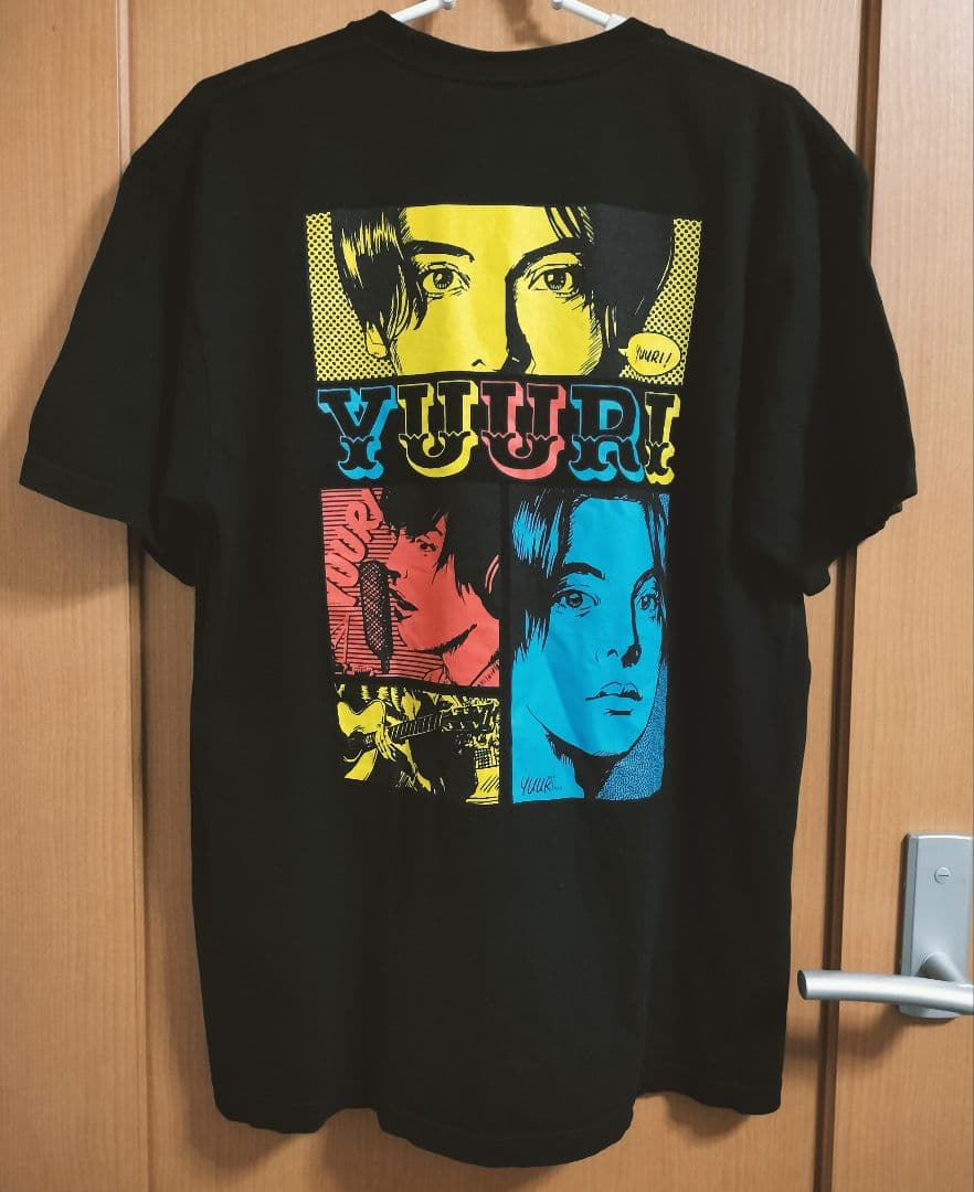 優里 アメコミ風デザインTシャツ ブラック L