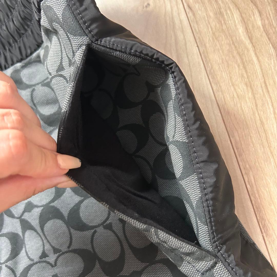 美品　コーチ　coach メンズ　ハーフパンツ　短パンショーツ　総柄　M 黒