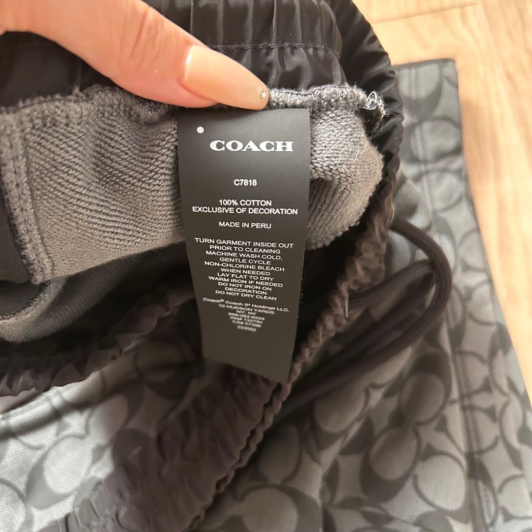 美品　コーチ　coach メンズ　ハーフパンツ　短パンショーツ　総柄　M 黒