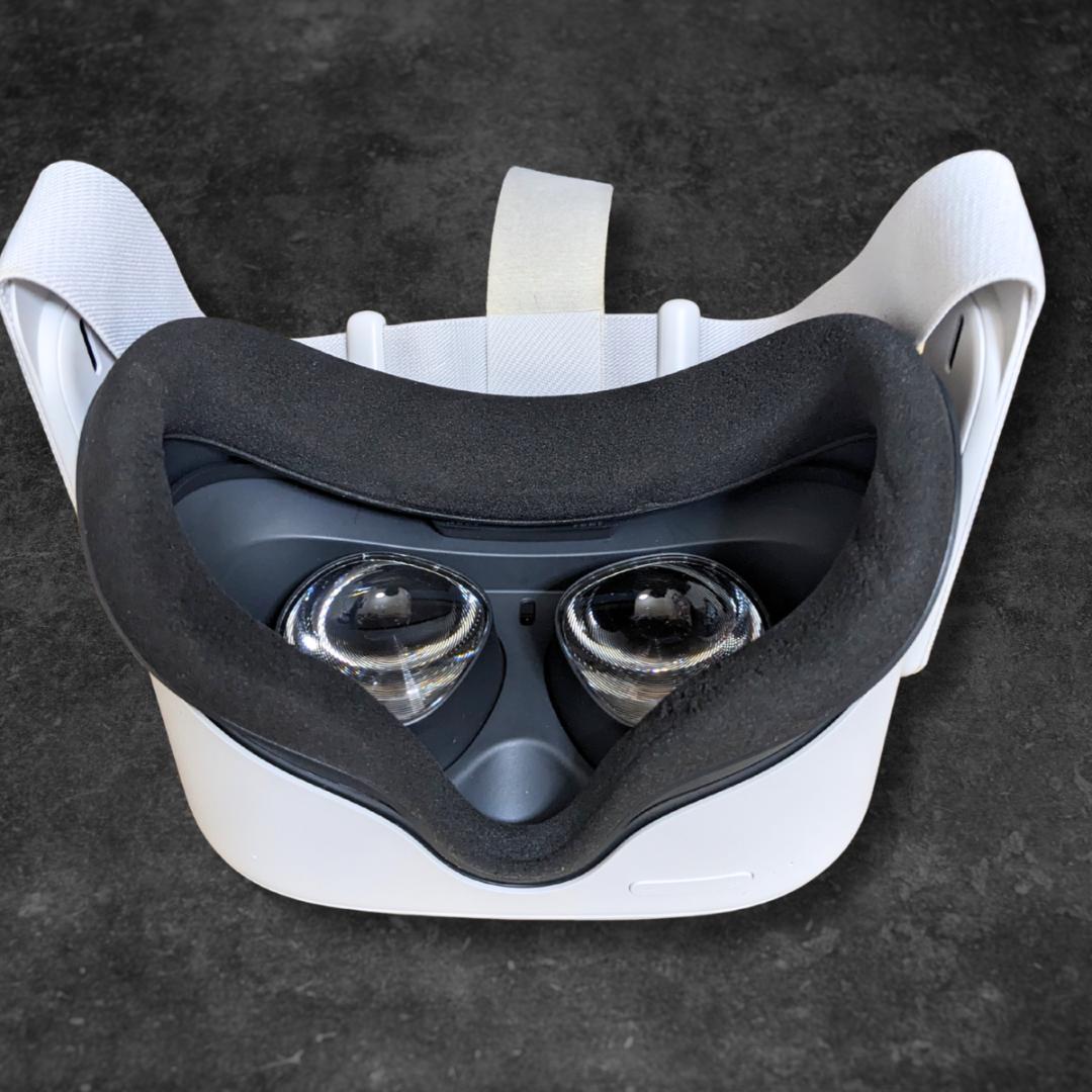 【美品】 Quest 2（）本体 64GB【動作確認済】