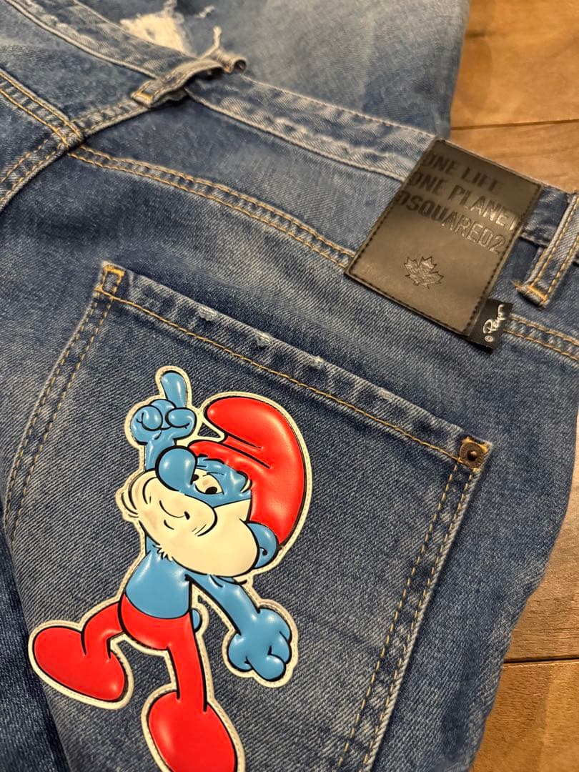 週末大幅値下げ！超美品！dsquared2スマーフコラボskaterjean