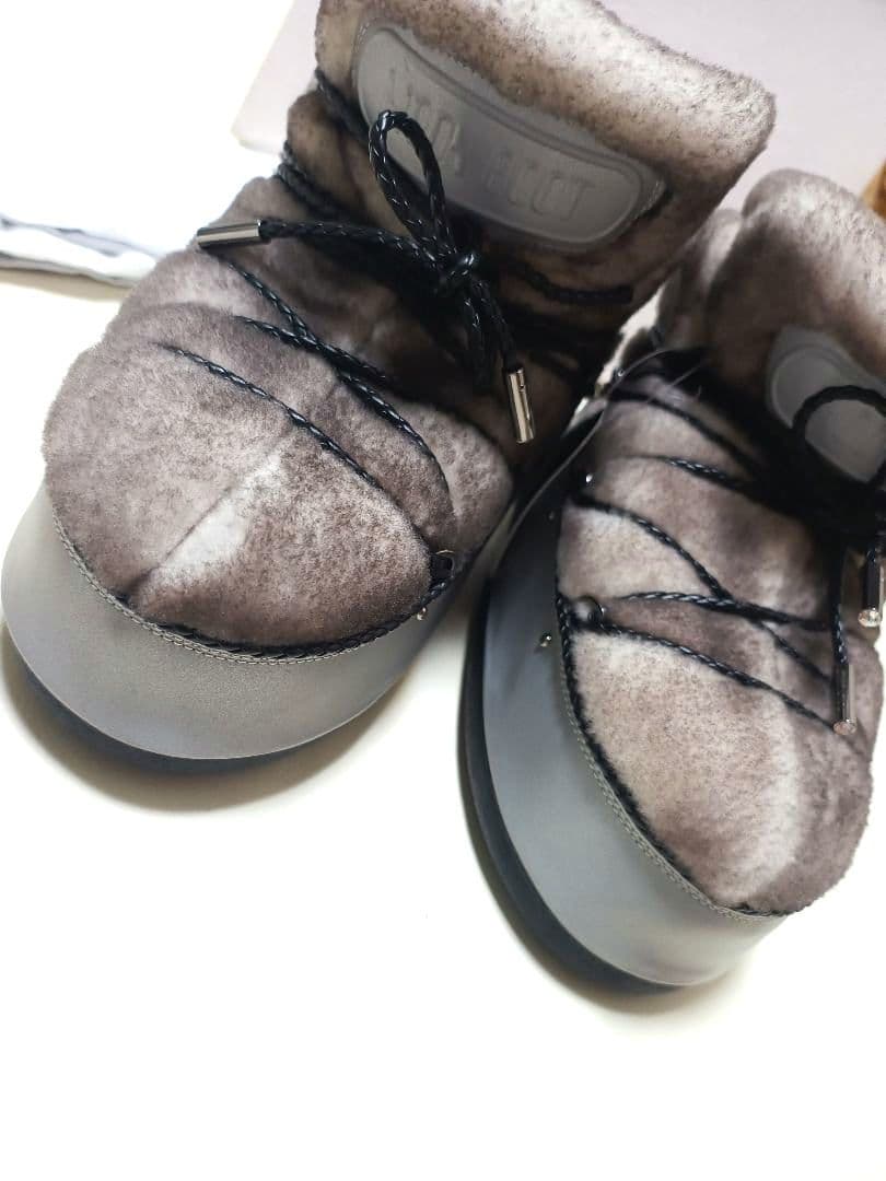 希少　JIMMY CHOO 厚底　シープスキン ムートン　 スノーブーツ