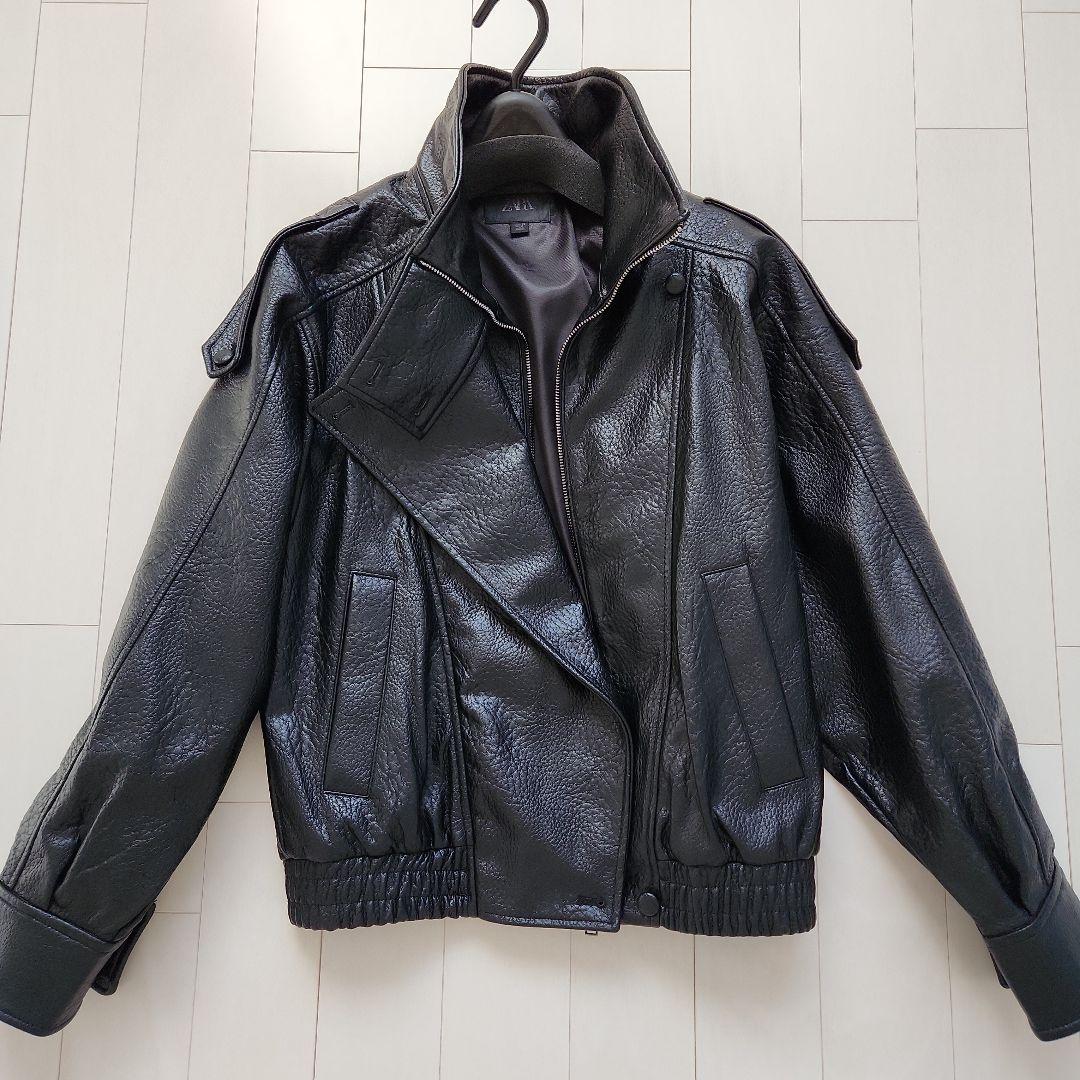 【ZARA】ザラ　フェイクレザージャケット　ブラック　XS