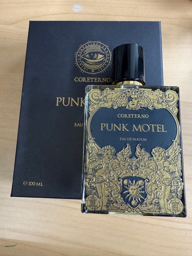 コレテルノ　CORETERNO 香水