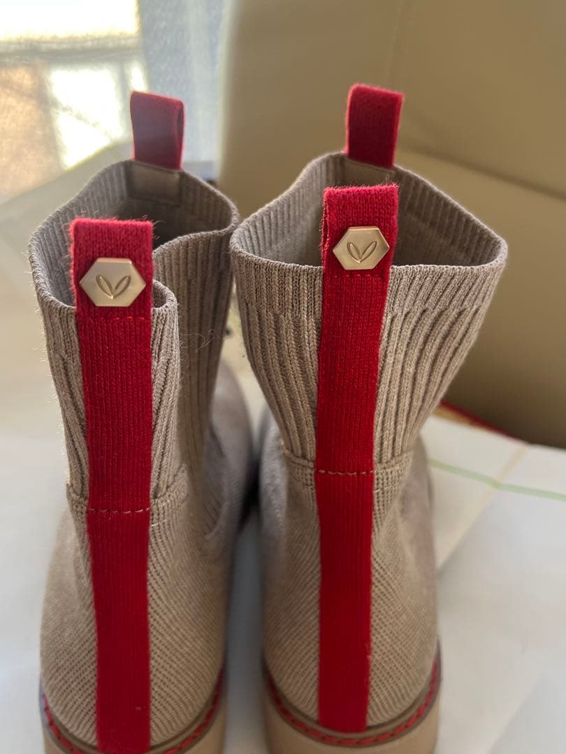 VIVAIA ラウンドトゥ 撥水加工 ラグソール アンクルブーツ