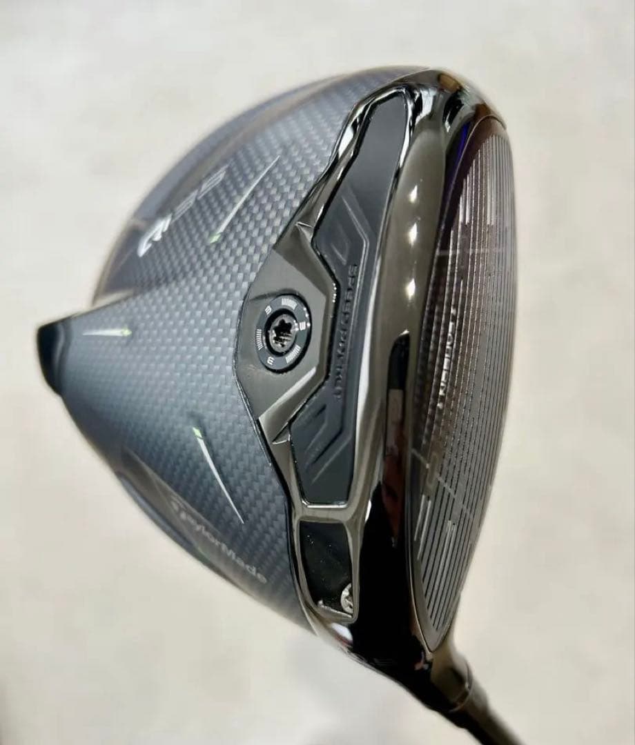 ほぼ新品　テーラーメイド　Qi35 ドライバー