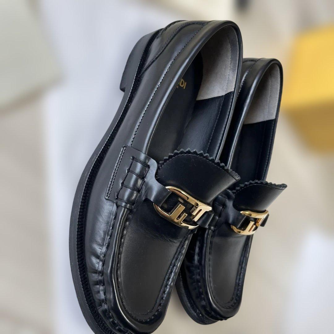 【レシート付】フェンディオーロック★ローファーゴールドサイズ35★22.5センチ