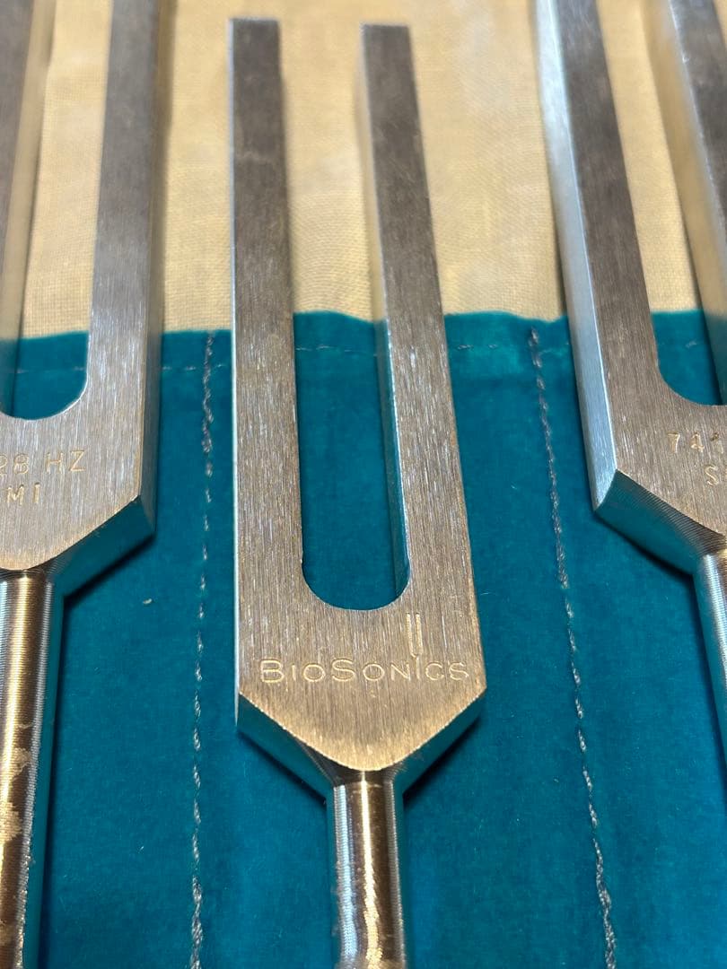 数秘術的な音階・バイオソニックス社製 ソルフェジオチューナーセット６本入