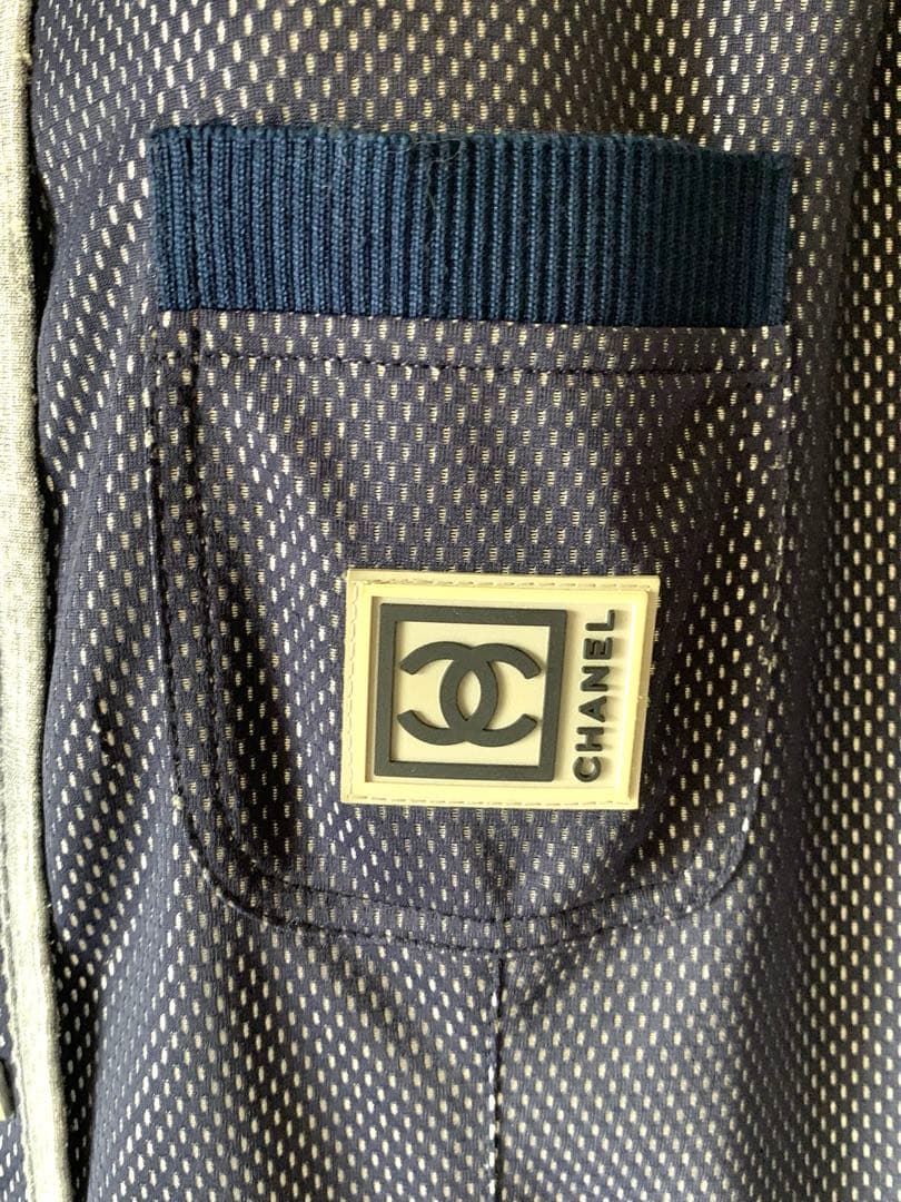 ✨CHANEL ココマークshirtブラウスお洒落で可愛い❣️