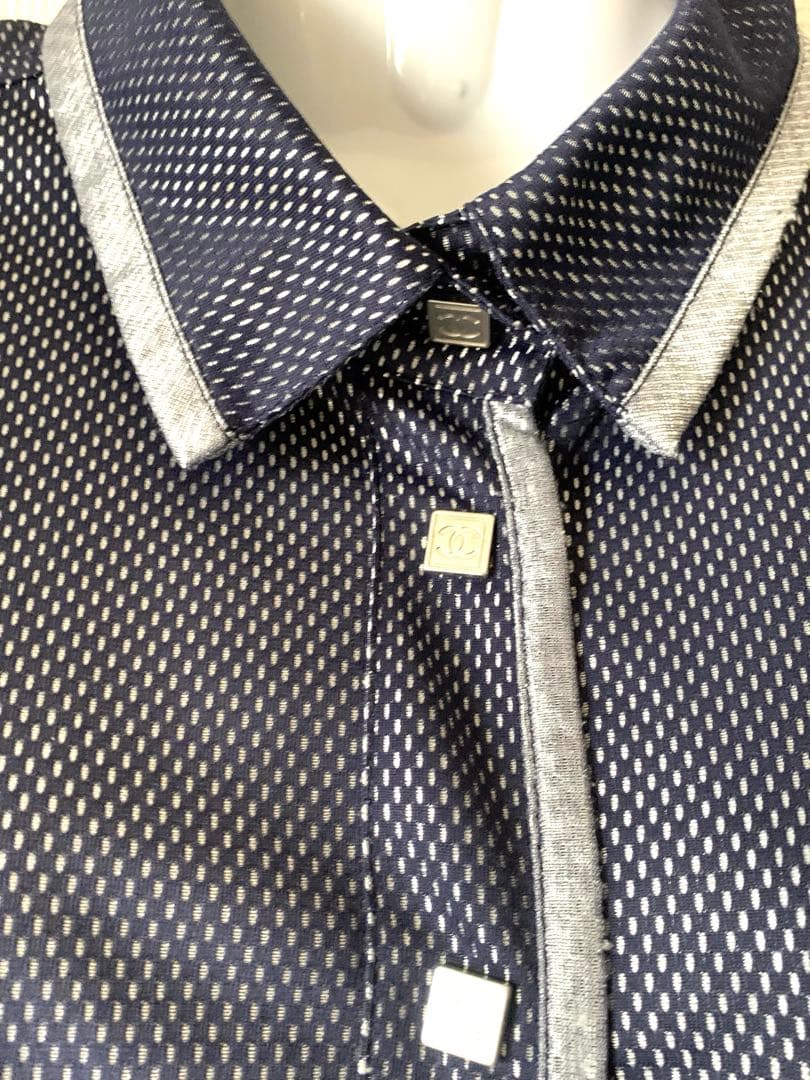✨CHANEL ココマークshirtブラウスお洒落で可愛い❣️
