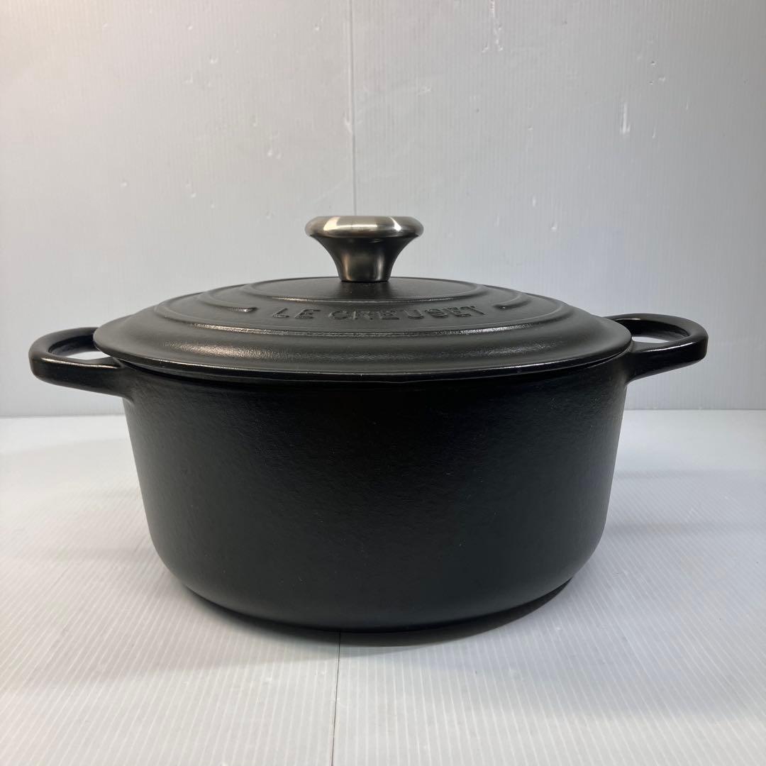 【LE CREUSET/ル・クルーゼ】ココット・ロンド 24㎝　マットブラック