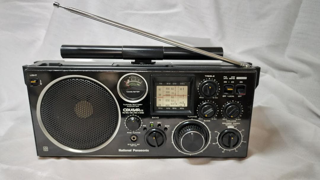 National Panasonic Cougar 113　横型ラジオ 取説付き