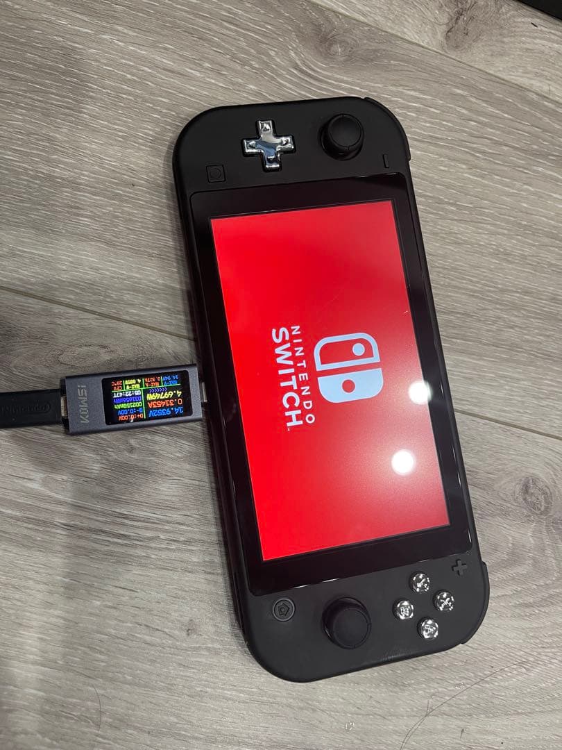 【カスタムカラー】 Switch Lite 本体　マッドブラック×シルバー