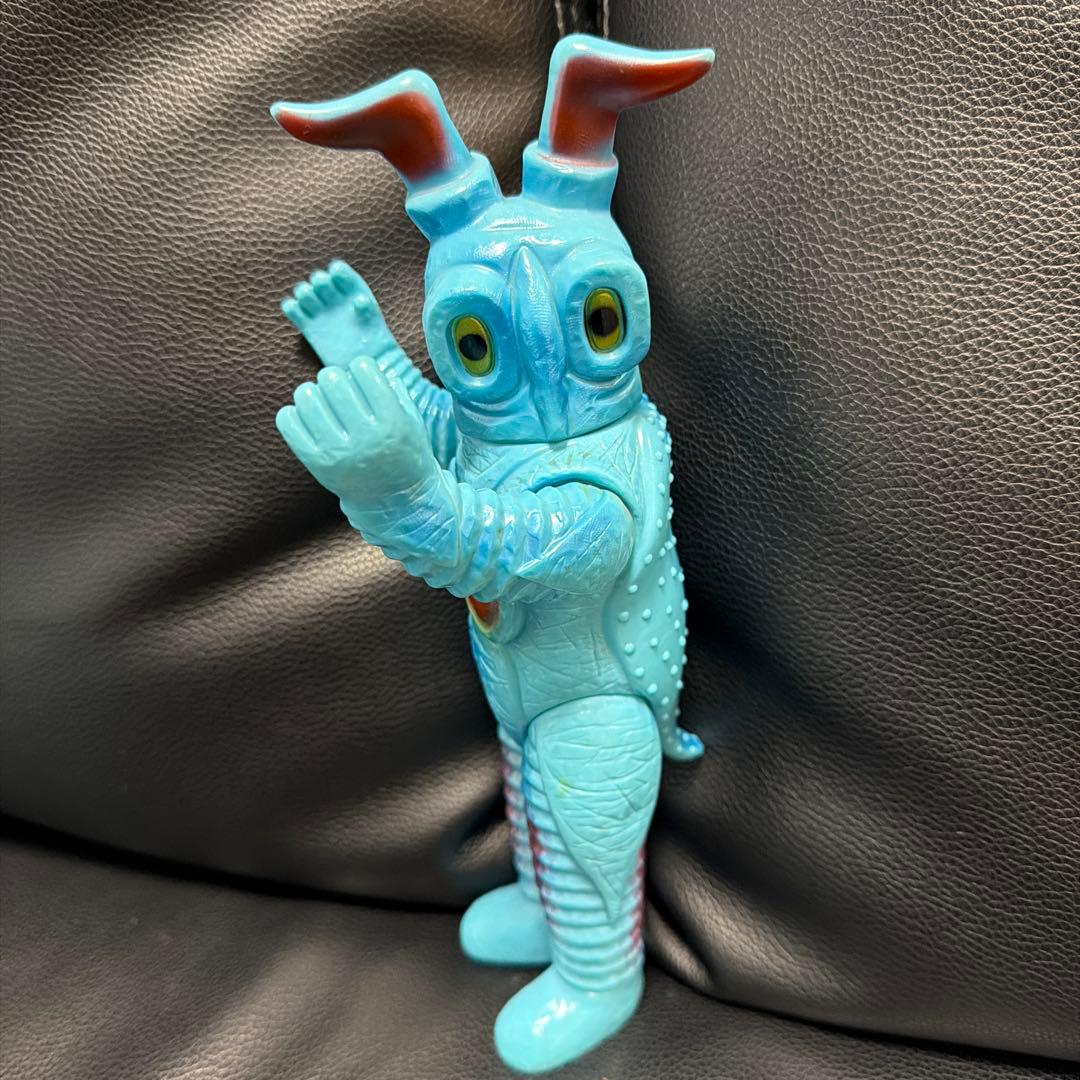 ブルマァク ゼットン フィギュア