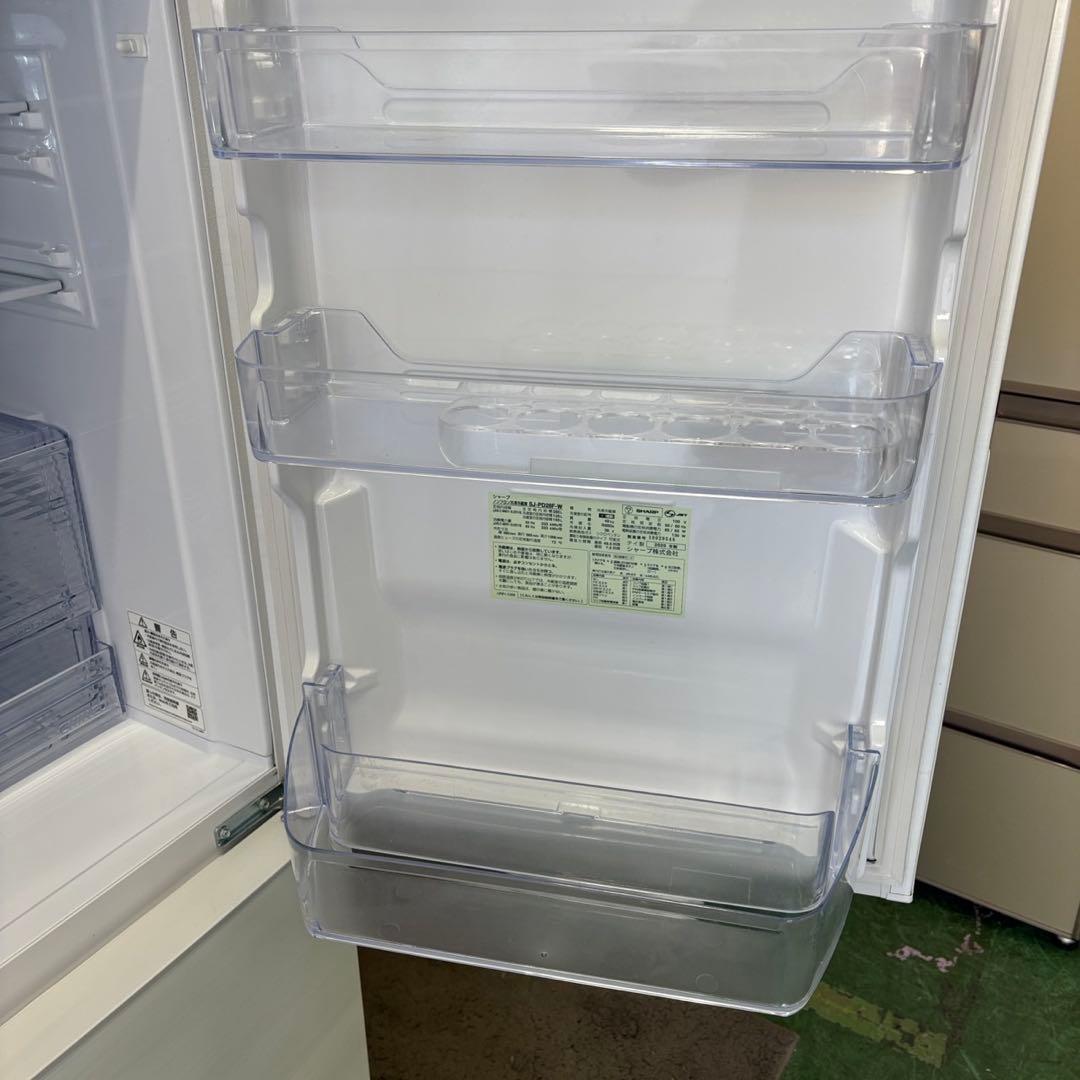 13　冷蔵庫　シャープ　一人暮らし　大きめ　200-300ℓ　綺麗　設置無料