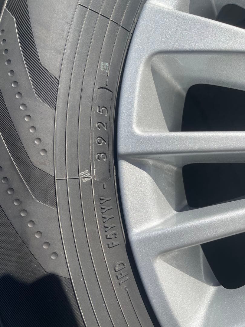 【ヨッシー】トヨタ 40系アルファード　純正ホイール