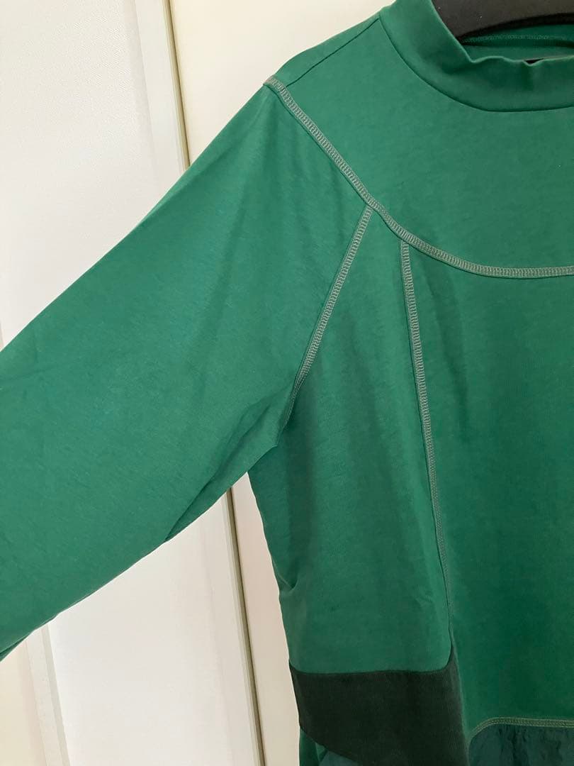 ⭐︎アルベロベロ☆緑色刺繍デザイン長袖チュニック