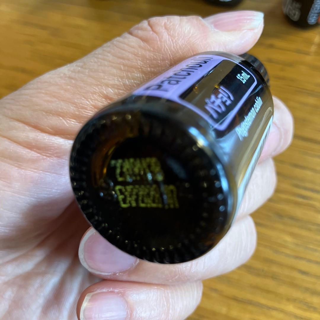 未開封　doTERRA エッセンシャルオイルセットバラ不可　参考相場36700円