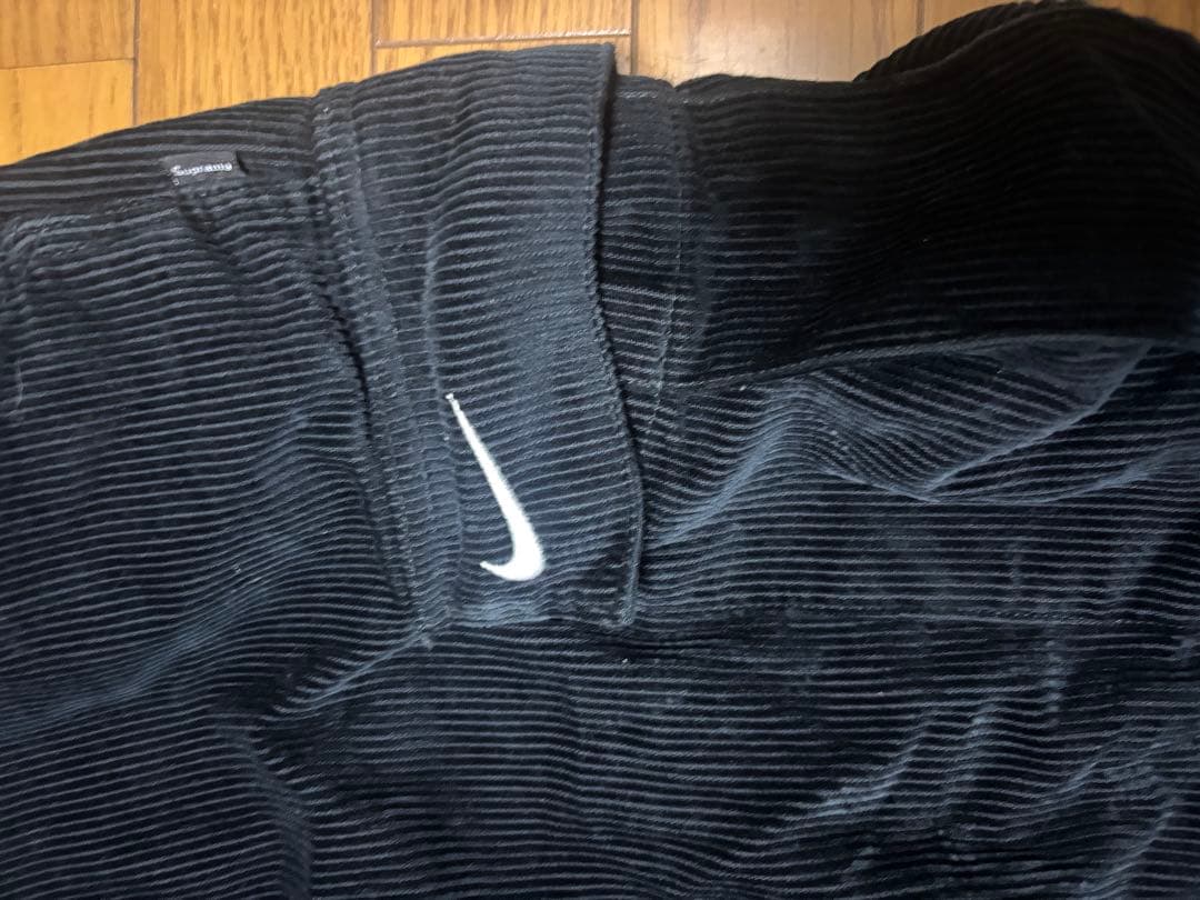 SUPREME ナイキ　コーデュロイカーゴパンツ