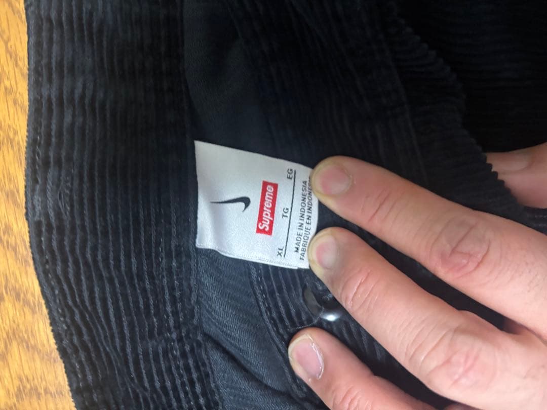 SUPREME ナイキ　コーデュロイカーゴパンツ