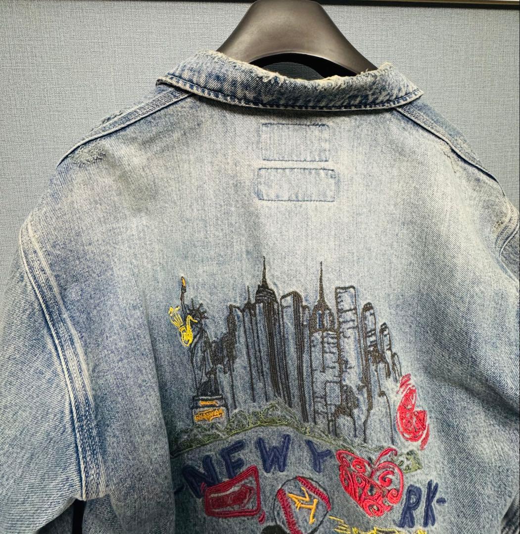 《AVIREX / UNIVERSAL OVERALL》