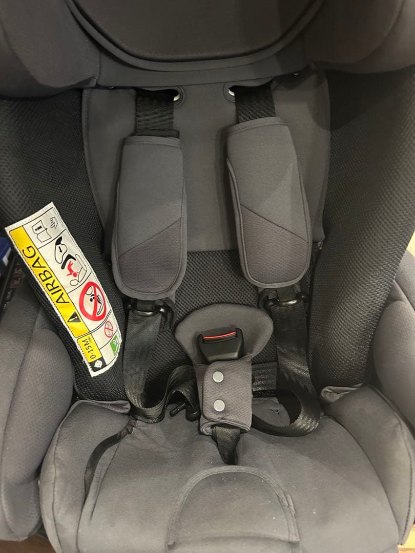 フラディア グロウ ISOFIX セーフティープラス プレミアム