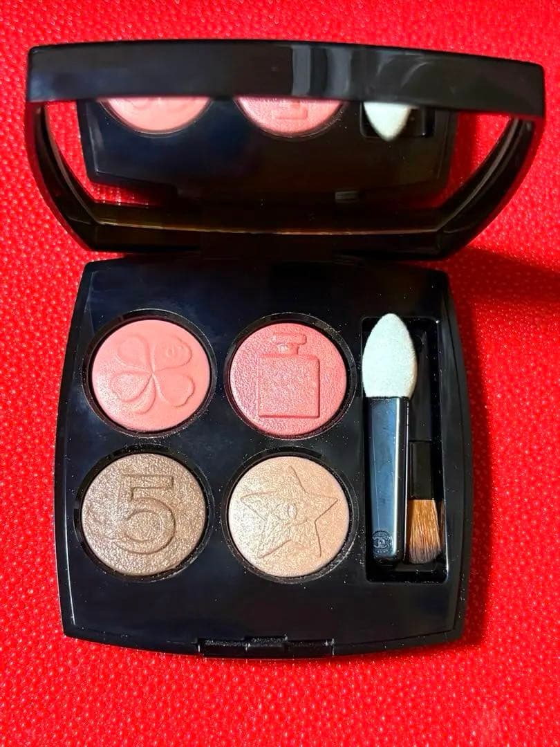 シャネル　ブトンマドモアゼル　209 レキャトルオンブルブトン