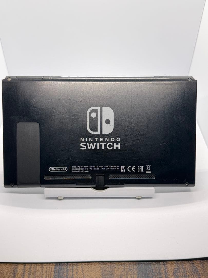任天堂スイッチ前期・動作確認済み(本体のみ)